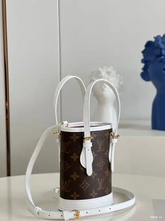 BUCKET NANO VUITTON LOUIS 0628
